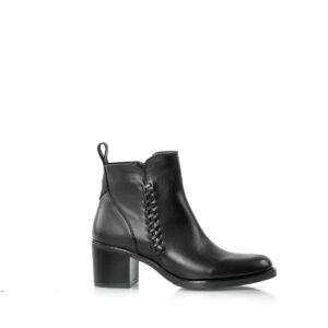 658 negro